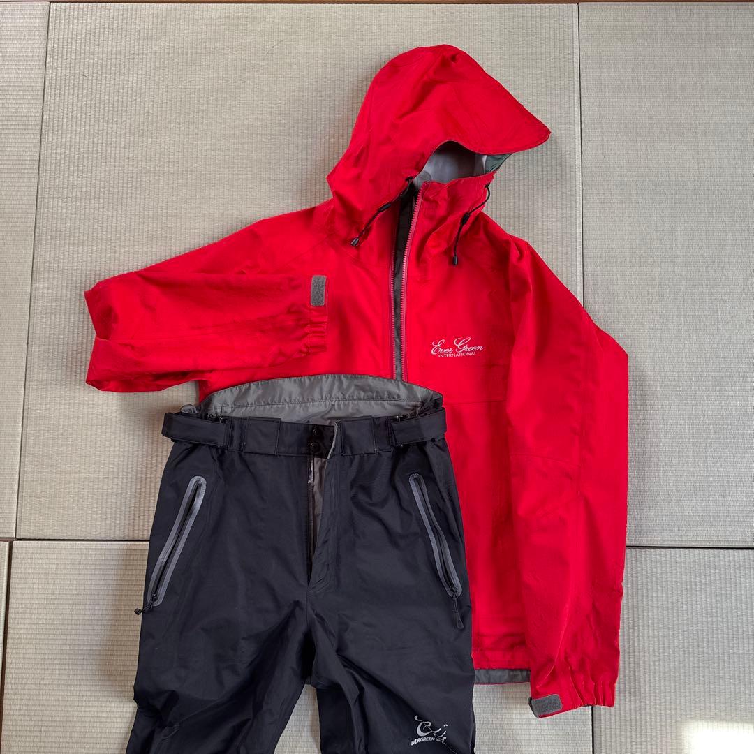 エバーグリーン E.G.レインスーツ(肩紐なし)