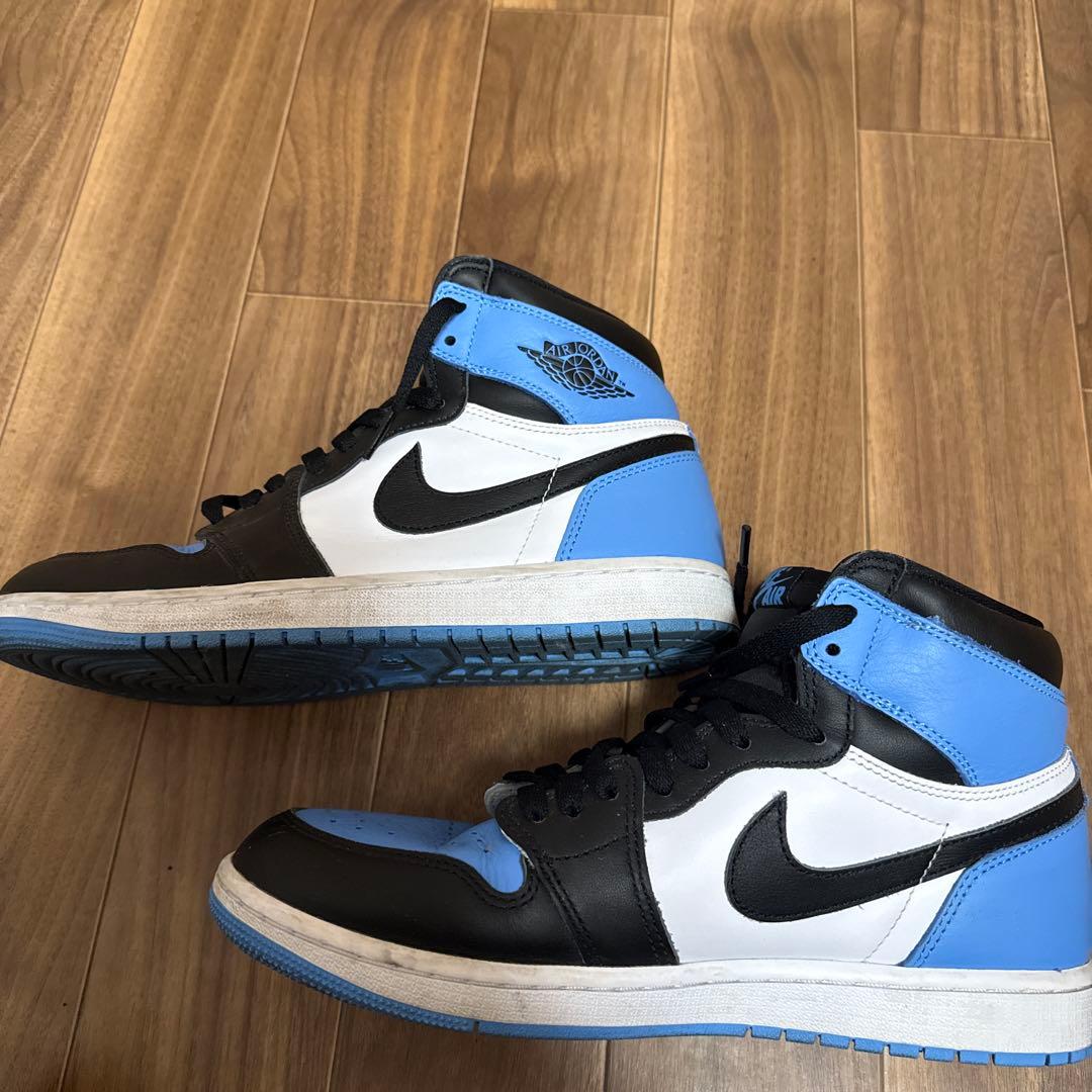 Nike Air Jordan 1 ハイカット ユニバーシティブルー