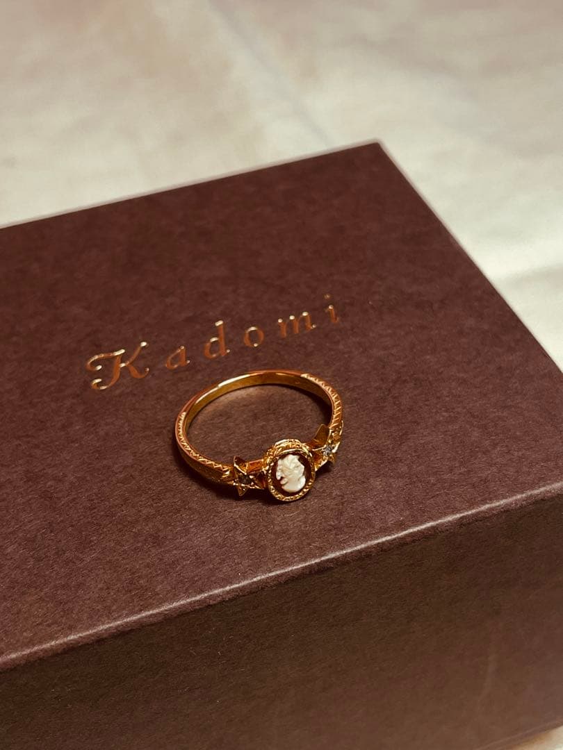 kadomi イタリアンシェルカメオリング K18ゴールド 星ダイヤモンド 指輪