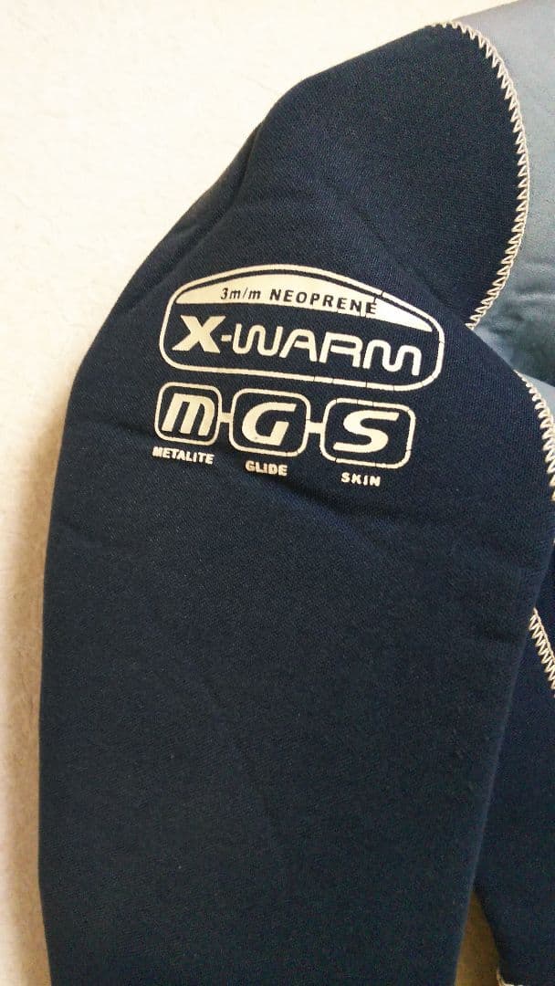 ウェットスーツ レディース　Mサイズ