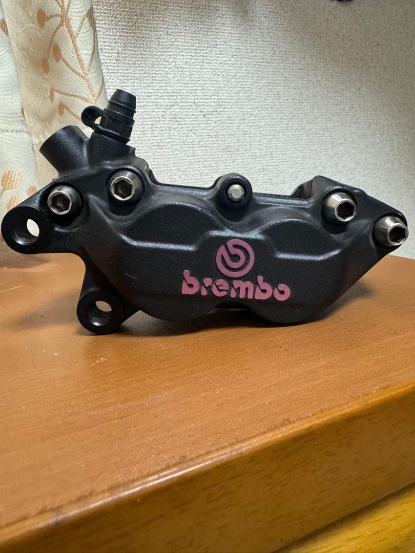 BREMBO ブレンボ　キャリパー　コーケン