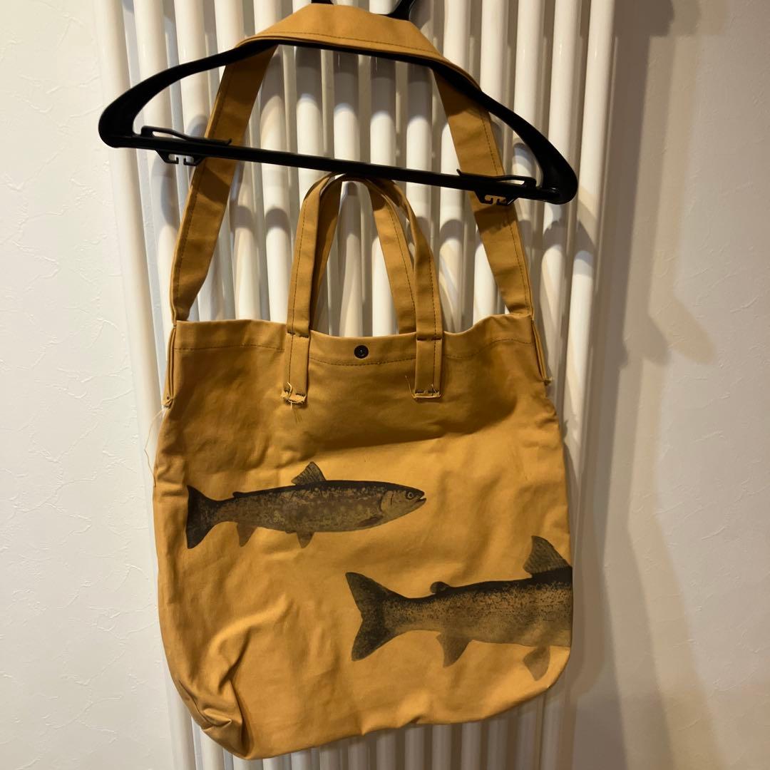 サウスツーウエストエイト　魚プリント トートバッグ