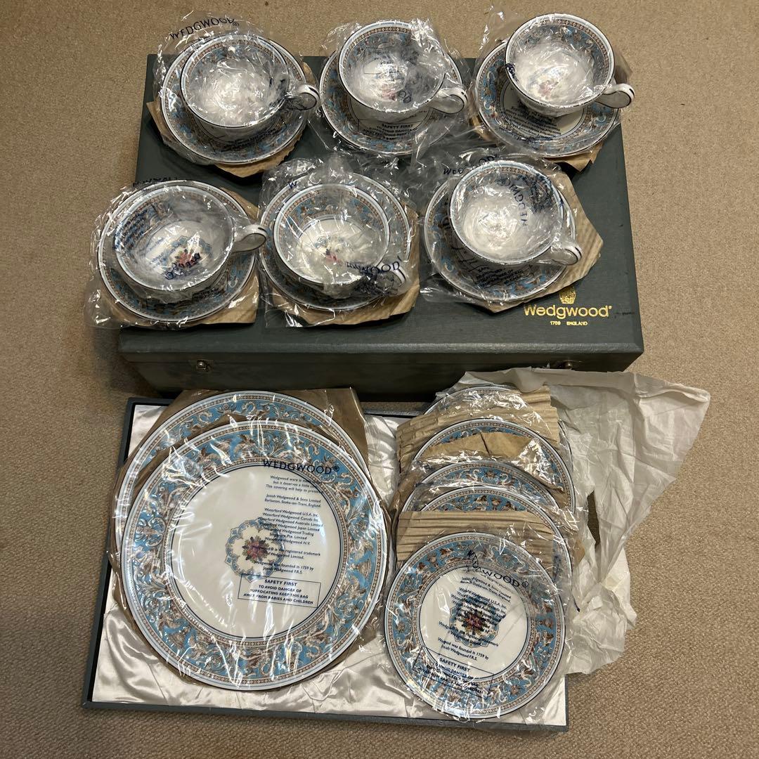 ウェッジウッド　フロレンティーン　ターコイズ　箱入セット（スプーンなし）