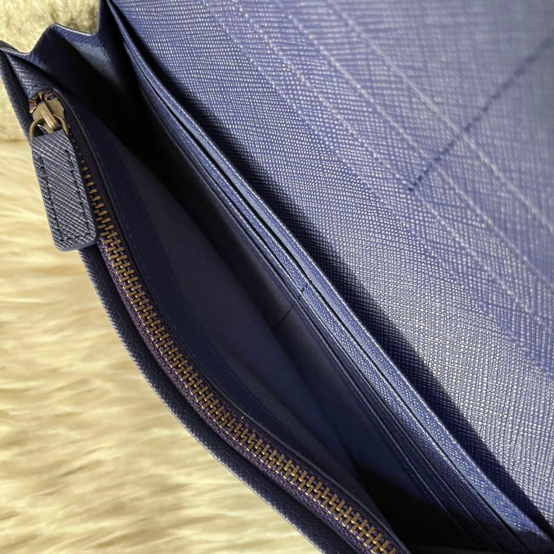 【新品未使用】アニエスベー　agnes b.プレートロゴ　レザー　かぶせ長財布