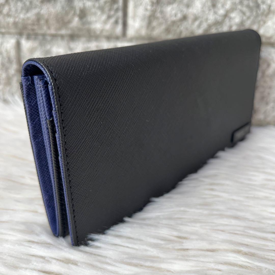 【新品未使用】アニエスベー　agnes b.プレートロゴ　レザー　かぶせ長財布