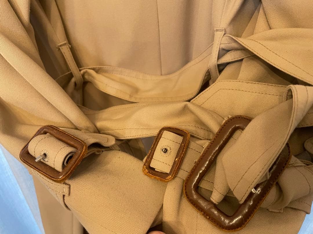 【レア！】Aquascutum アクアスキュータム　ベージュ トレンチコート