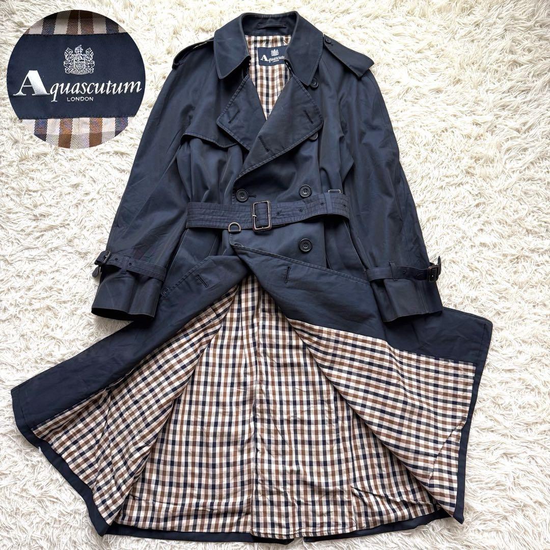 アクアスキュータム ロング トレンチコート チェック ネイビー