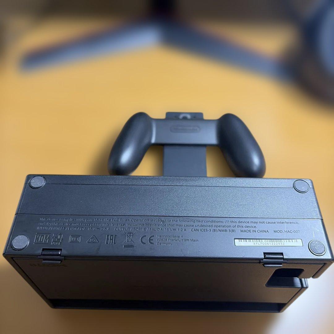 Nintendo Switch 本体　Joy-Con(L)/(R) グレー