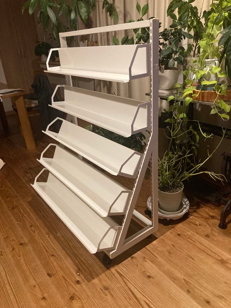 タテヤマ　スチールラック　本棚 CD DVDラック 収納棚 キャスター付