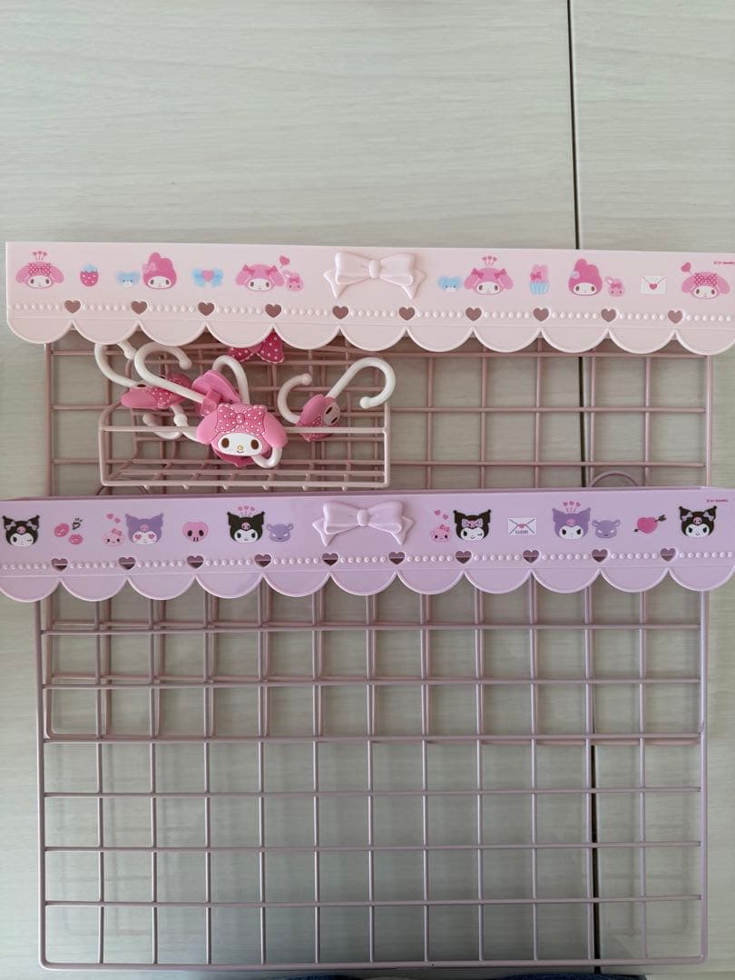 マイメロ クロミ　推しをかわいく飾り隊 ワイヤーネット フック付きカゴ　セット