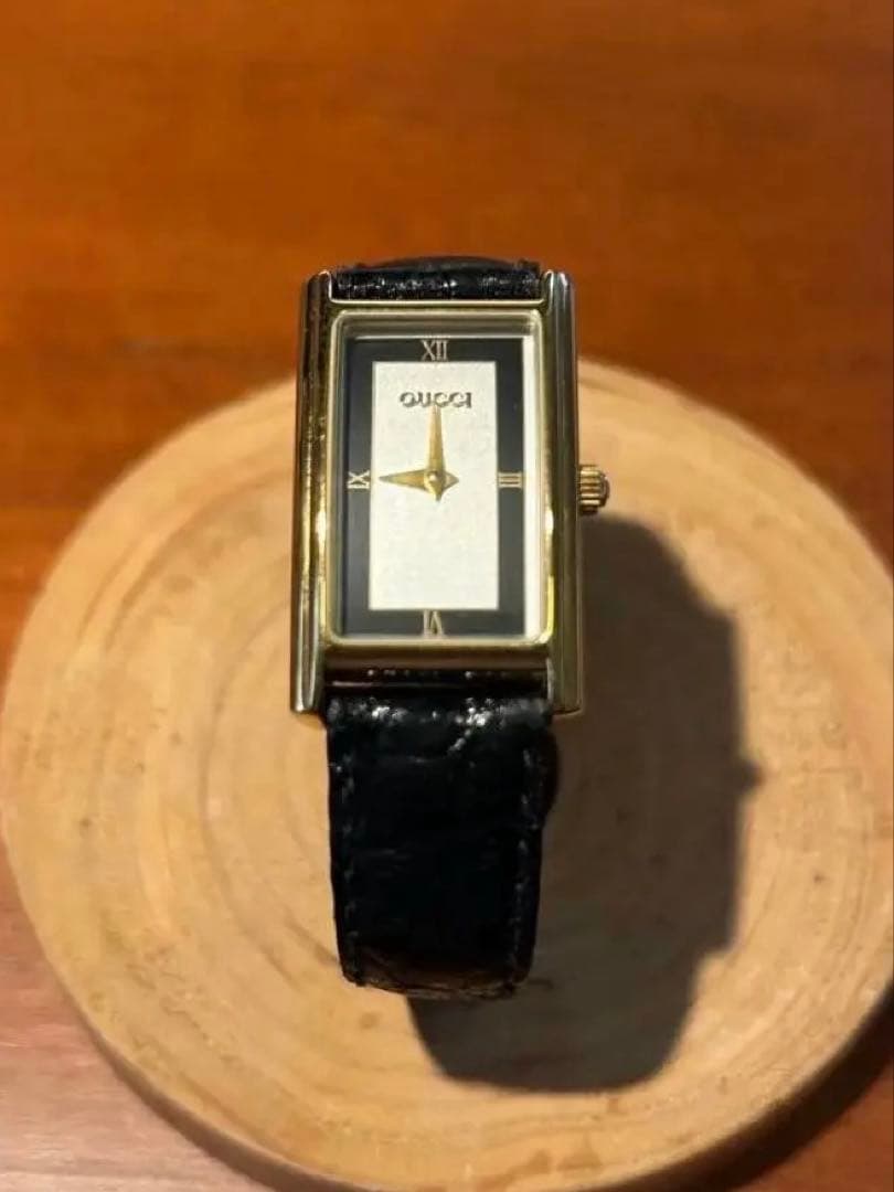 GUCCI 2600L アナログ腕時計 ゴールド/ブラック