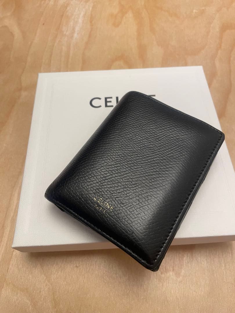 CELINE財布
