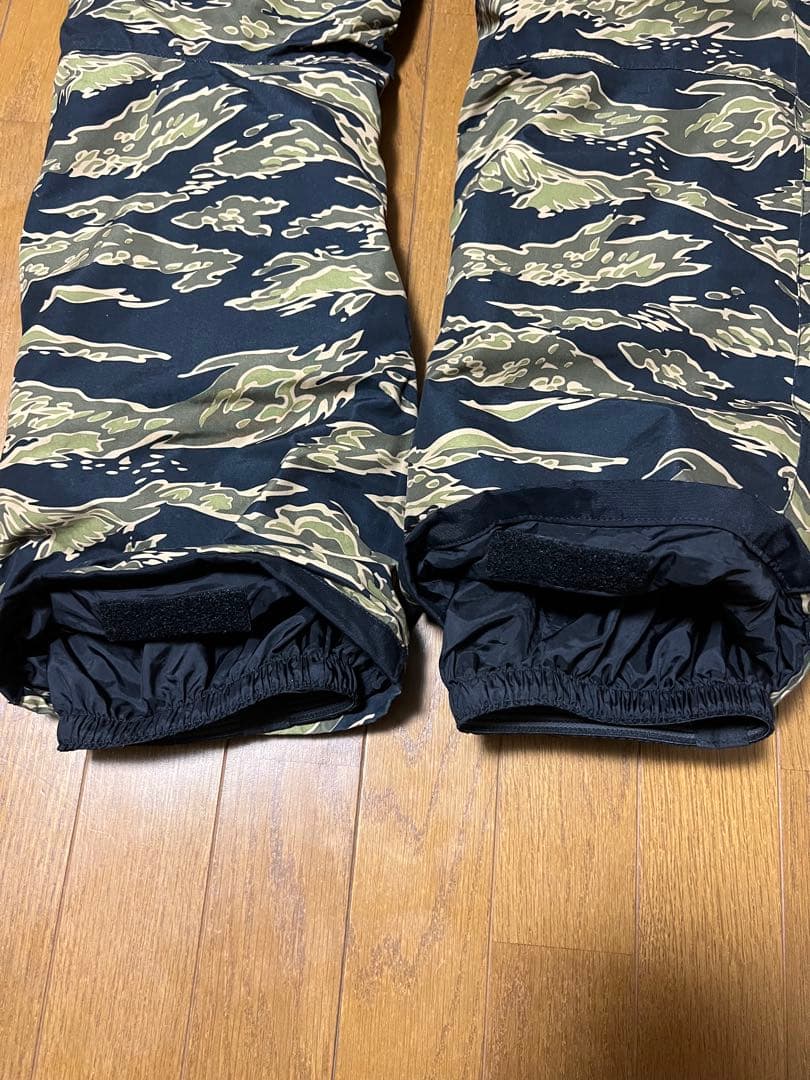 BURTON burton スノーボードウェア　arare530