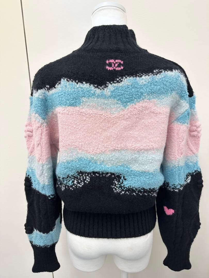 CHANEL No.5セーター