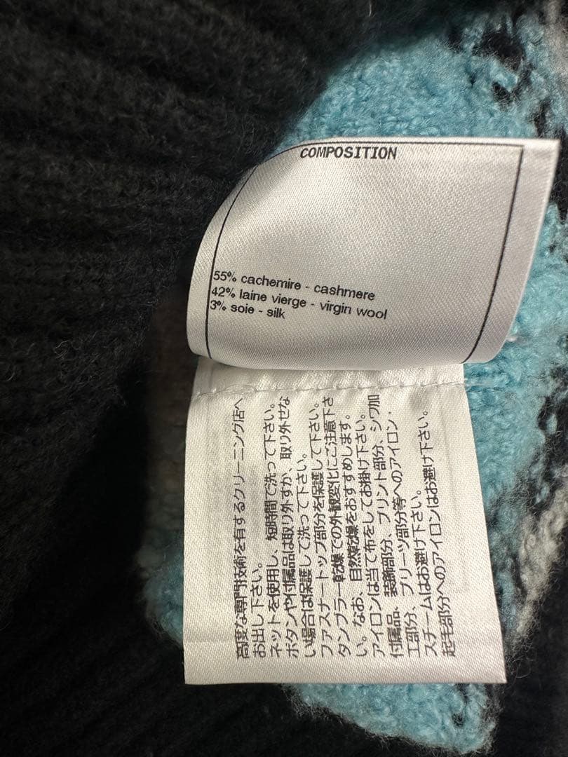 CHANEL No.5セーター