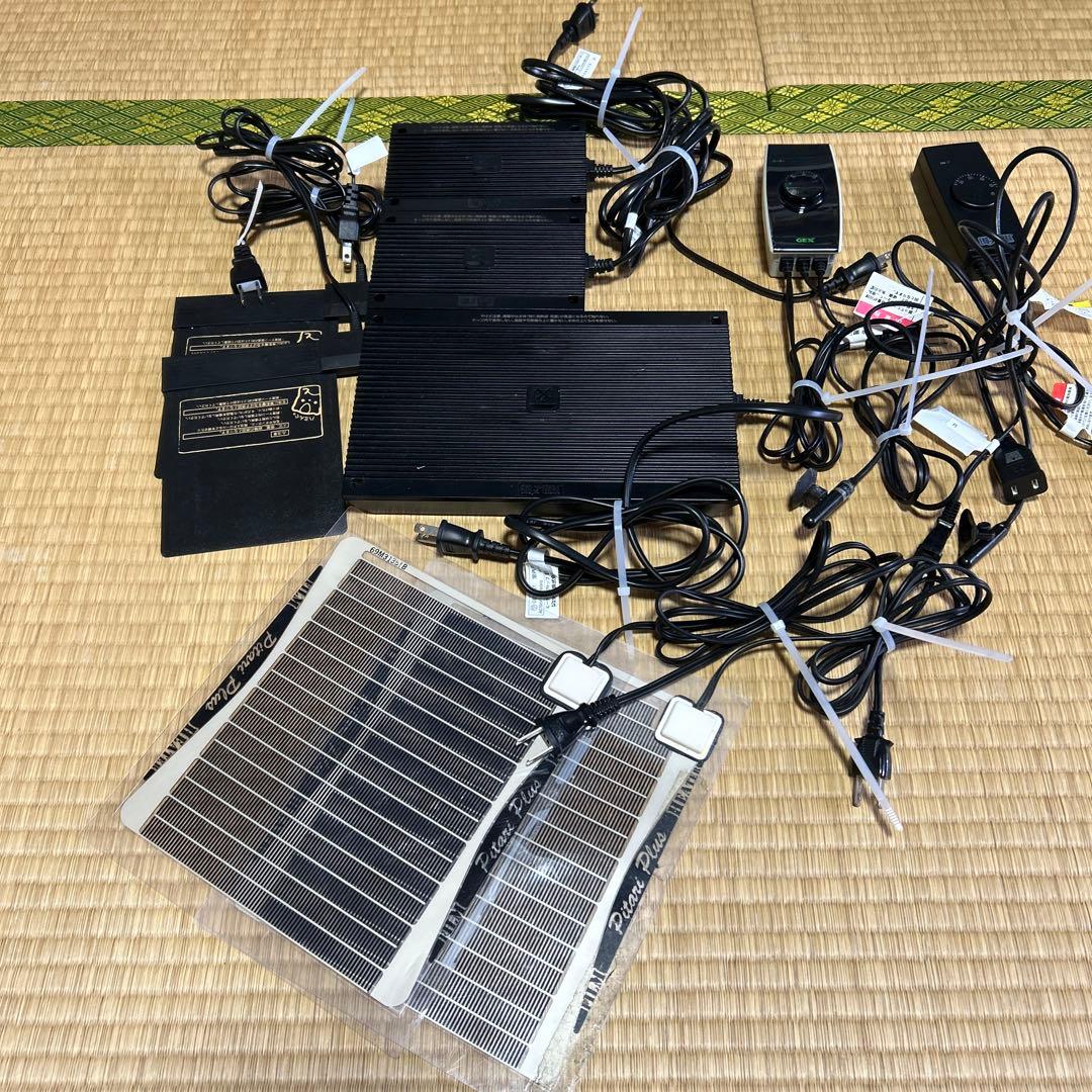 爬虫類、小動物用のヒーター ＆サーモスタット＆パネルヒーターセット　まとめ売り