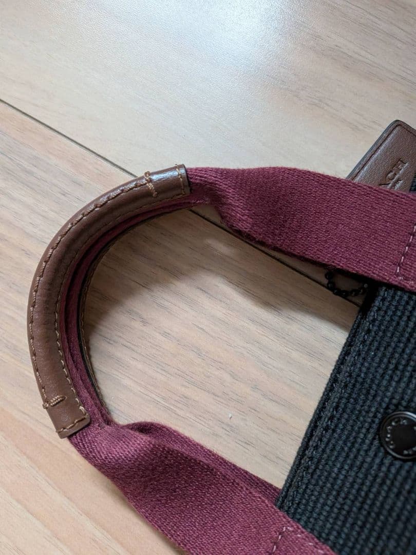 COACH ブラック バーガンディ トートバッグ