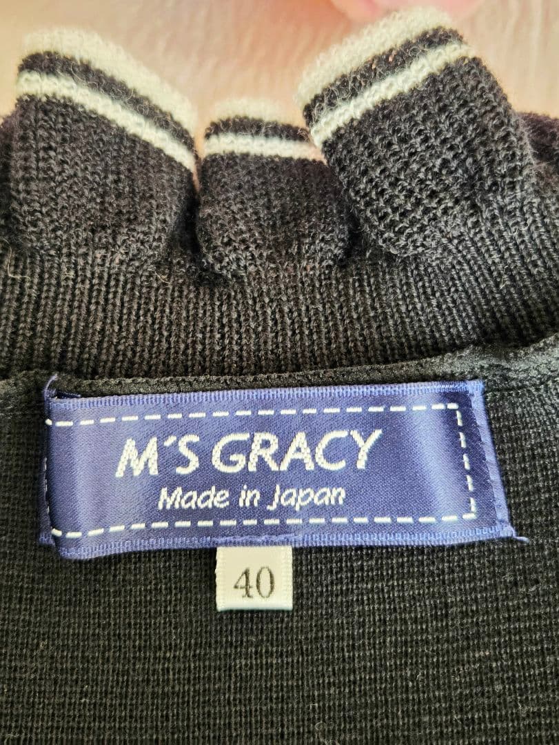 配色フリルニット