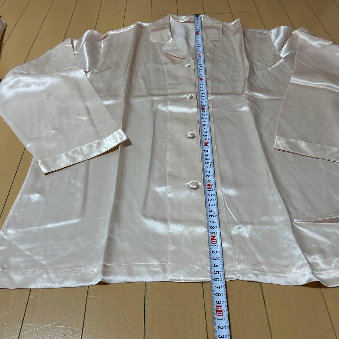 新品未使用ランコムLANCOMEシルク100%ピンクパジャマフリーサイズ