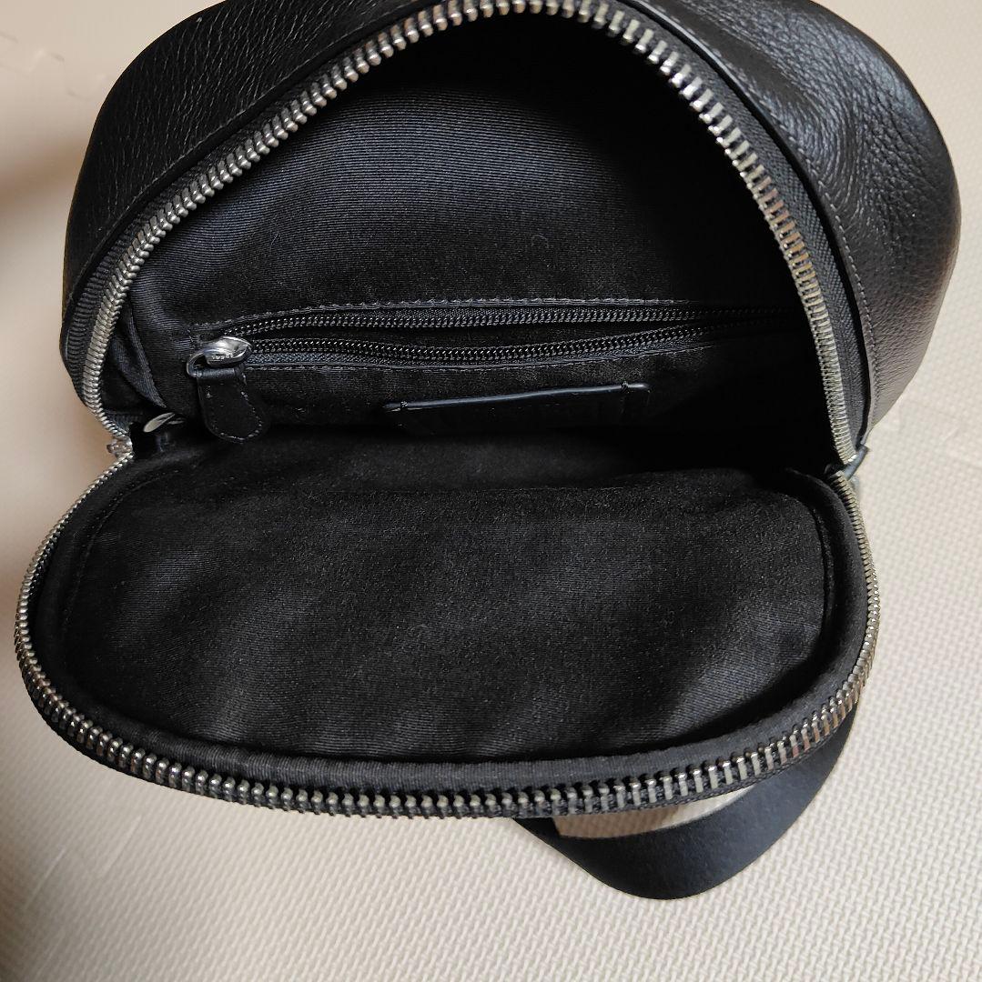 【極美品】COACH コーチ ボディバッグ　イーサンパック　黒　ブラック