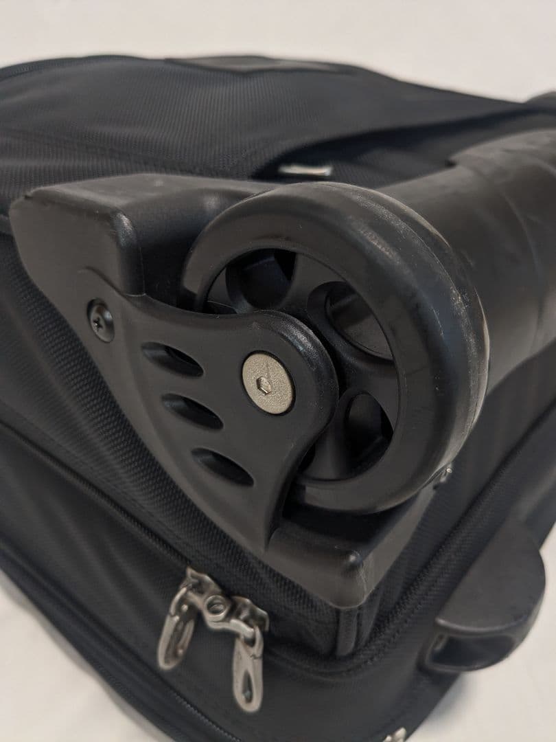 美品 Pathfinder キャリーバック ブラック パスファインダー
