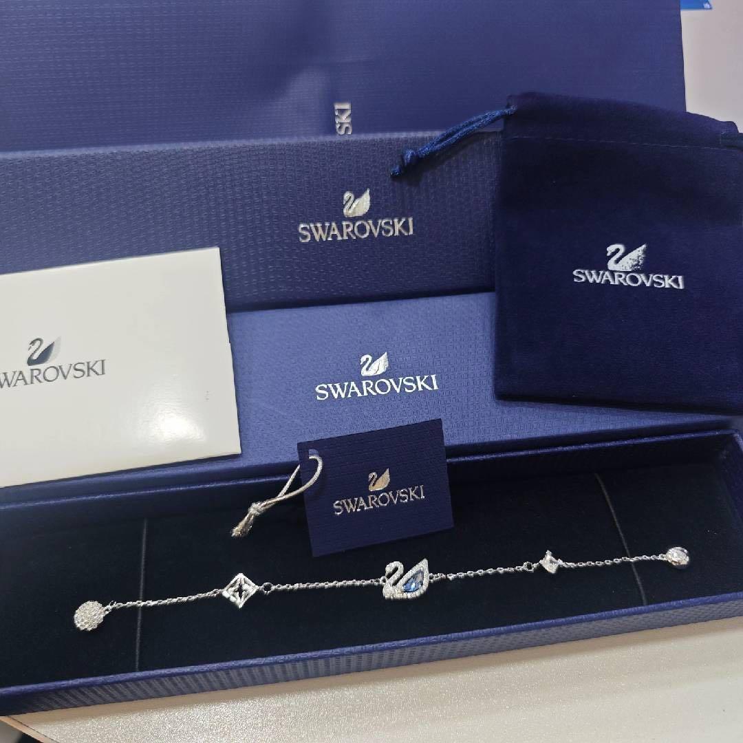 スワロフスキー Swarovski スワンモチーフブレスレット
