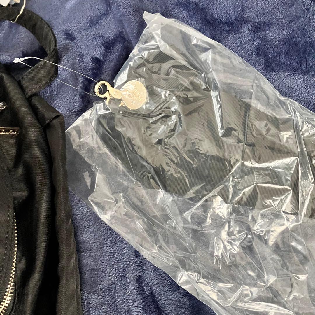 新品未使用Maison de FLEUR撥水加工リボンラウンドリュック ブラック