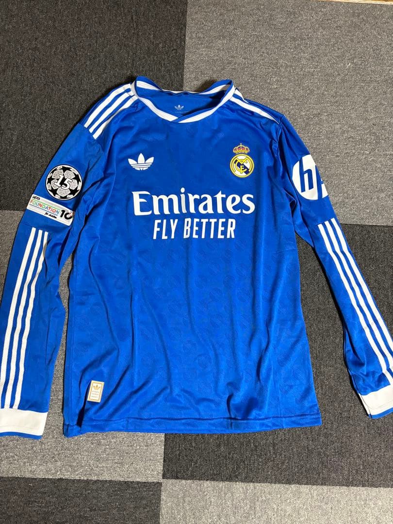 激レア　レアルマドリード3rd ユニフォーム エムバペ 長袖 オーセンティック