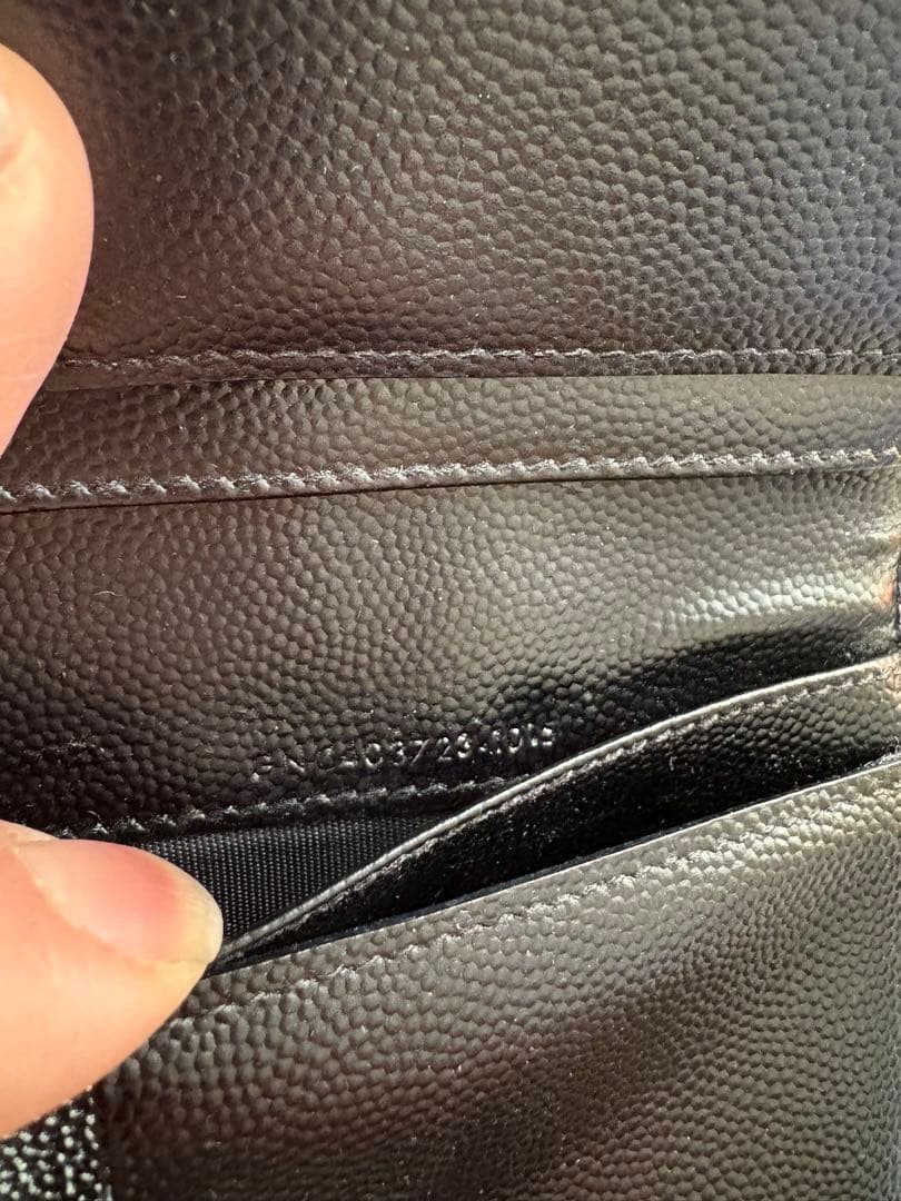 サンローラン 二つ折り財布 キャビアスキン Vステッチ フルジップ YSL