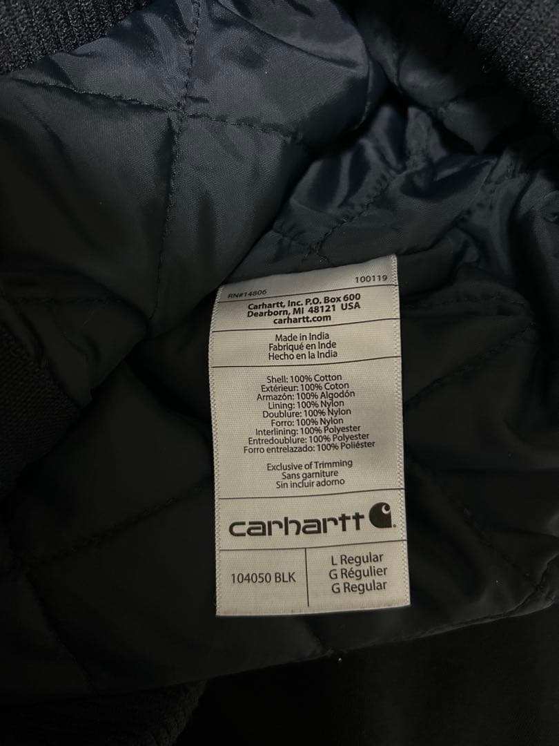 値下げ可　Carhartt フード付きジャケット Lサイズ ブラック