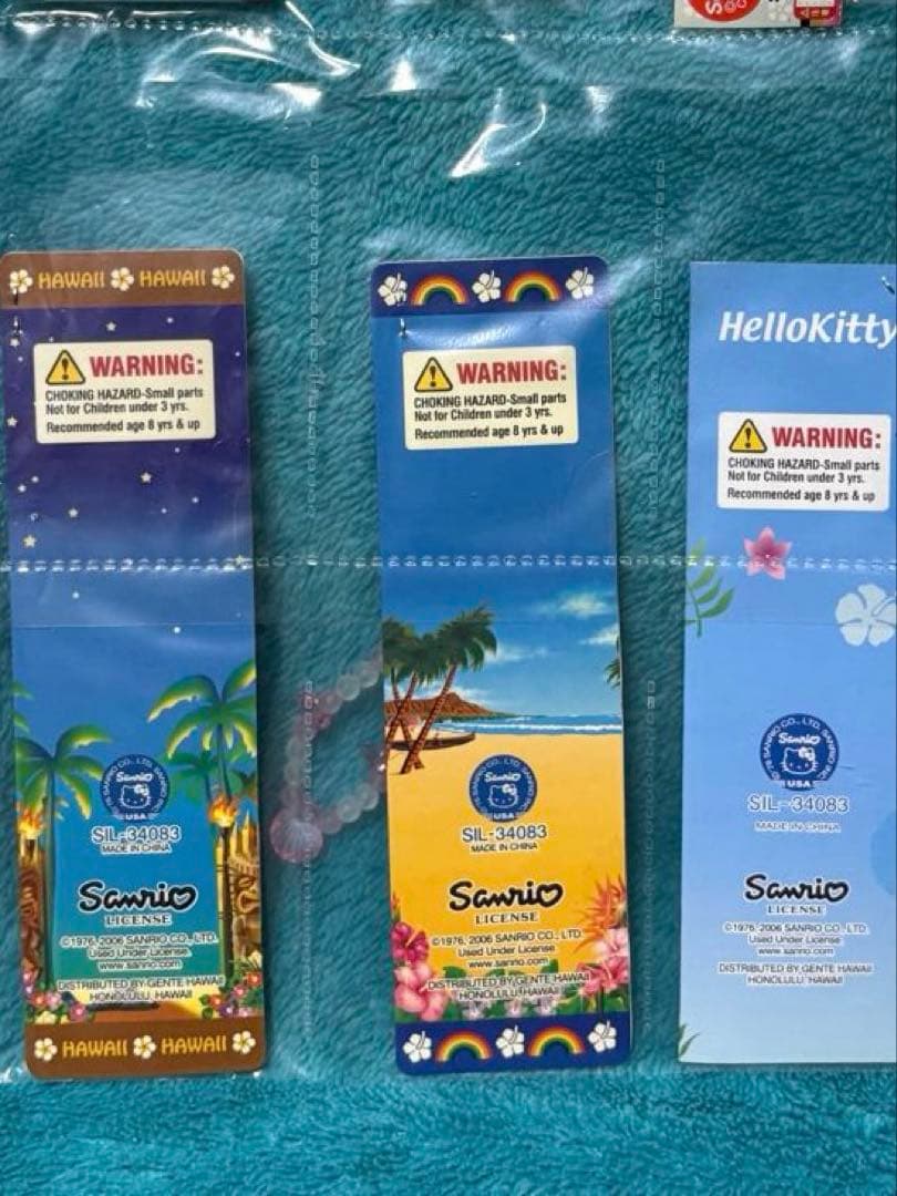 【送料込】ハローキティ　根付け　ストラップ　ハワイ　Hawaii 3種類＋おまけ