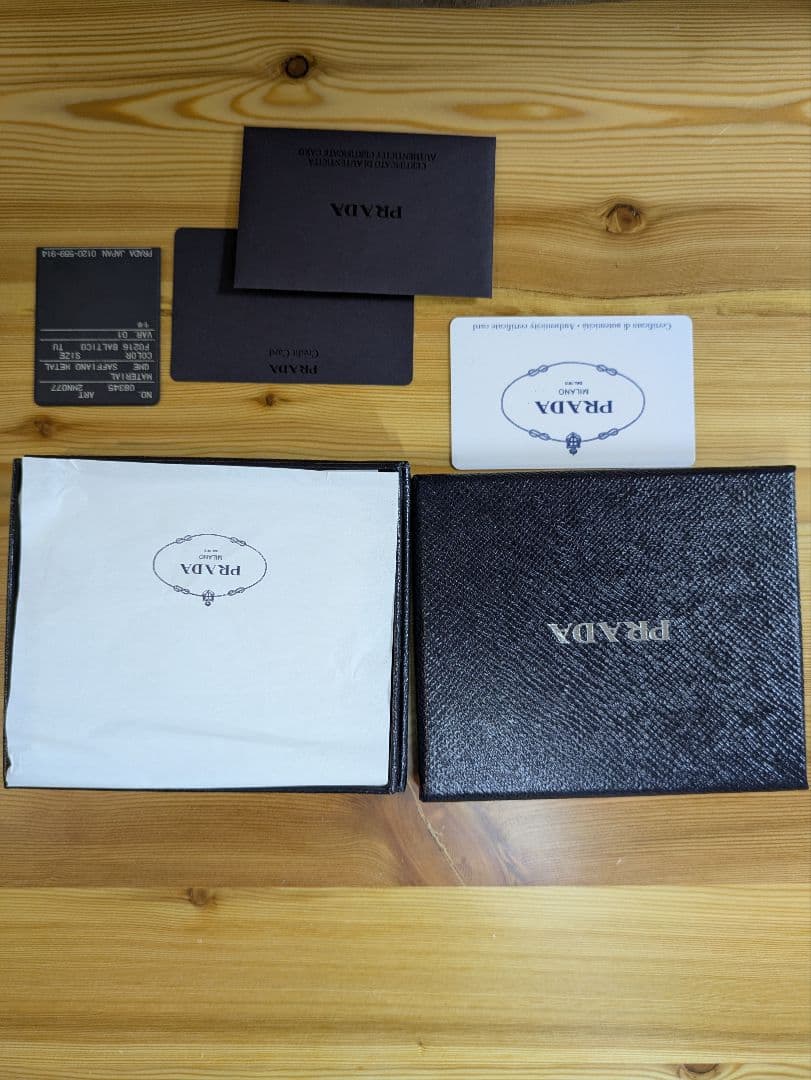 PRADA サフィアーノ ネイビー マネークリップ