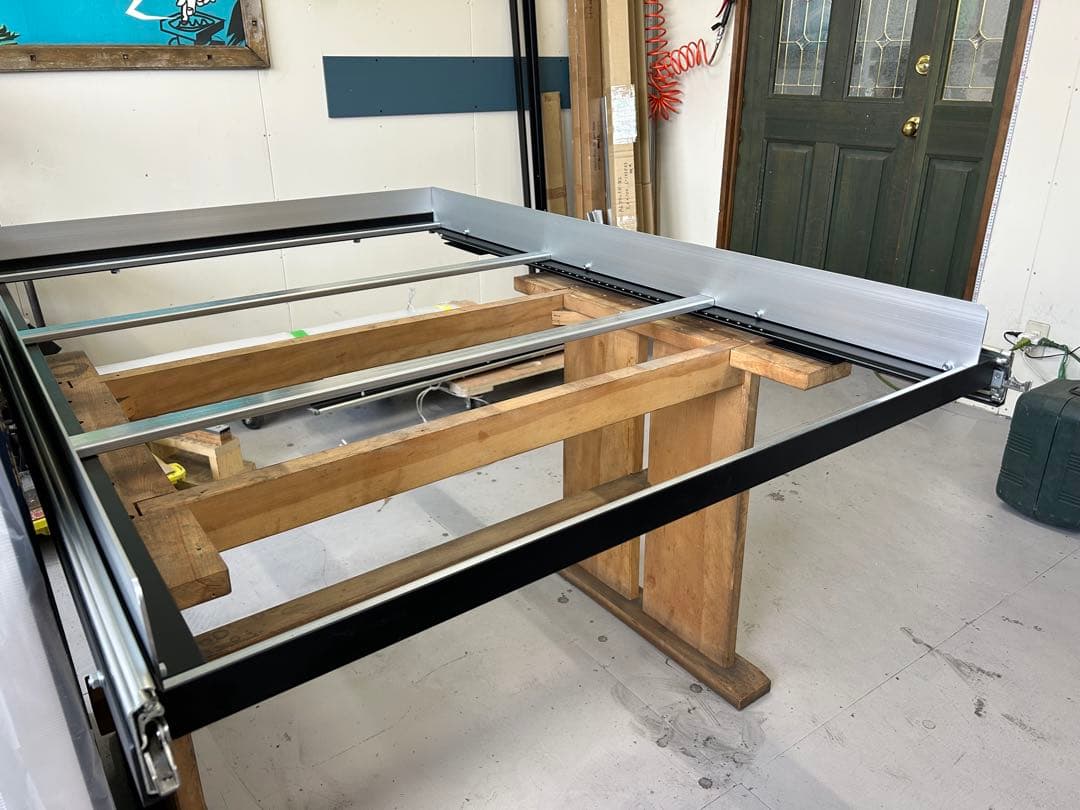 Shoハイエーススライドフロア フルキット、サイドパネル、ポール黒フェルト