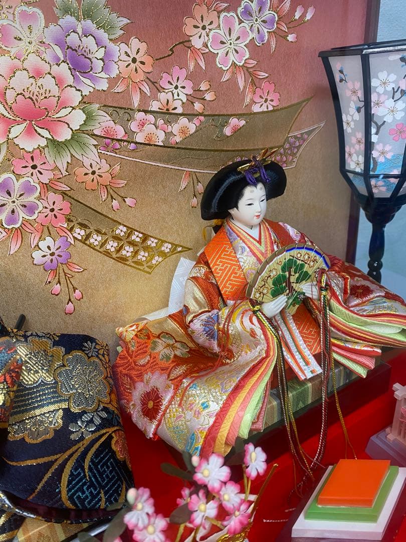 東京久月　雛人形ガラスケース入り親王飾り・間口約６３×奥行約２９×高さ約４４㎝