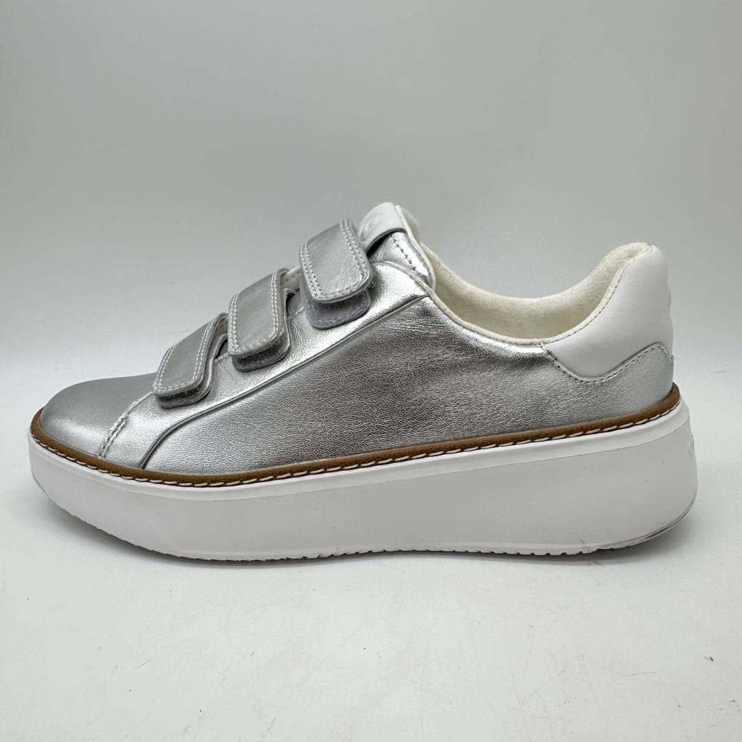 〈美品〉COLE HAAN【22.5】グランドプロ トリプルストラップスニーカー