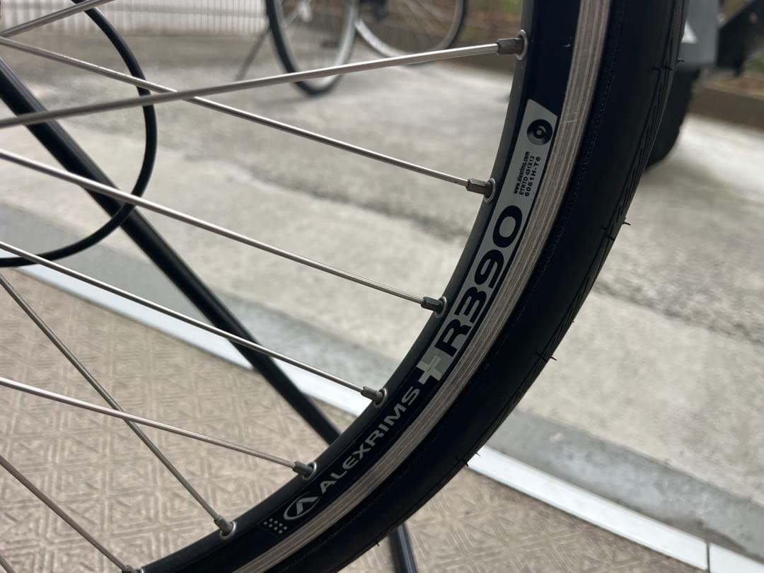 BIKE FRIDAY バイクフライデー　ポケットロケット　ホワイト