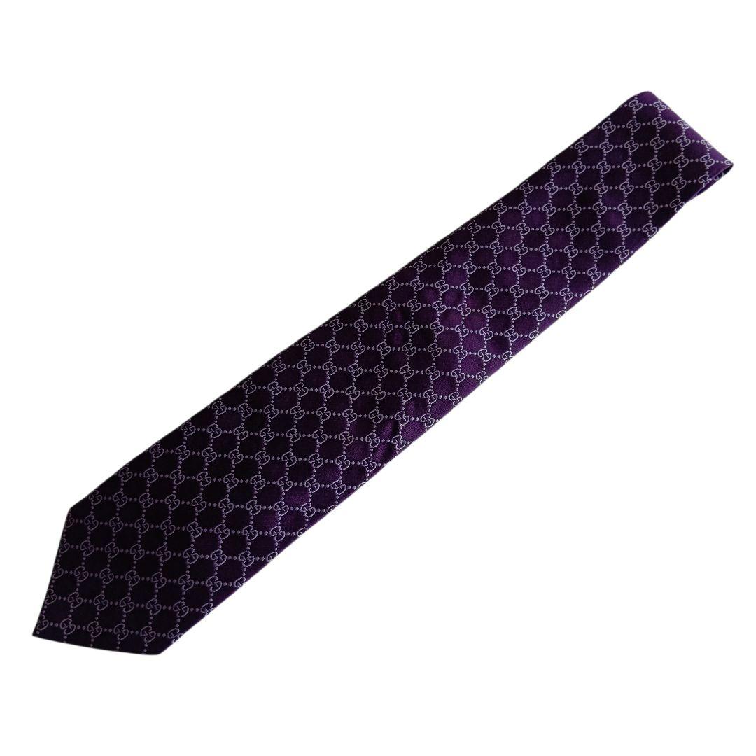 GUCCI／グッチ　シルクネクタイ　GG柄　ムラサキ　パープル