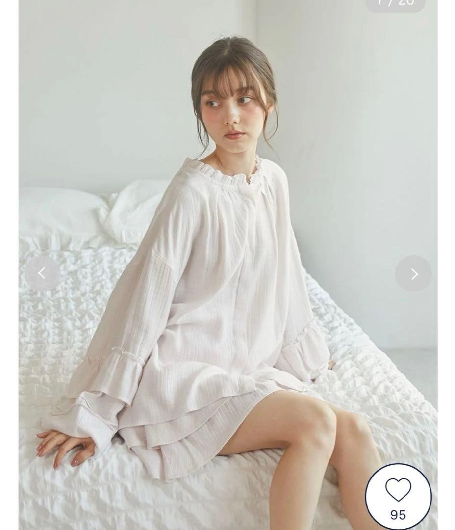 ジェラピケ SPRING フリルブラウス オフホワイト