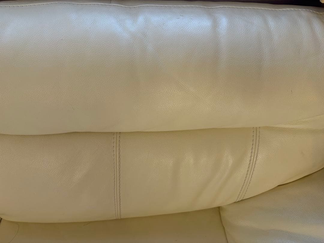革張り　ソファー