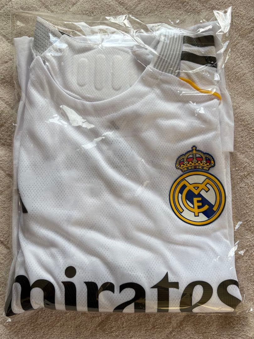 レア❗️MBAPPÉ 9番レアルマドリードユニホームadidas大人気のユニホーム