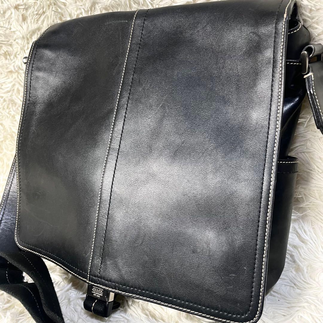 COACH コーチ　ショルダーバッグ　レザー　ブラック　黒　斜め掛け