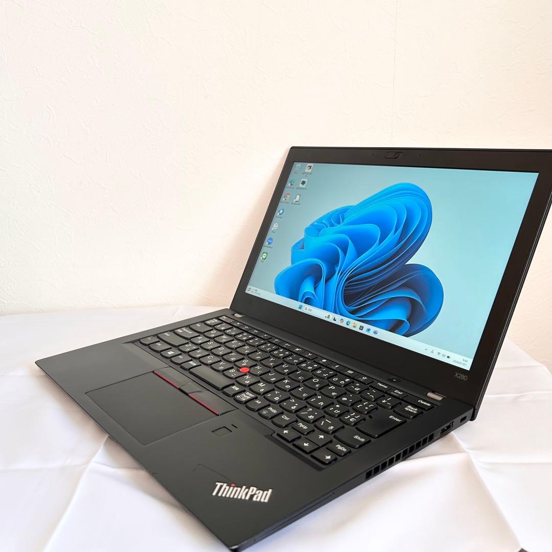 Lenovo ノートパソコン PC SSD256 Corei5 8世代 A48