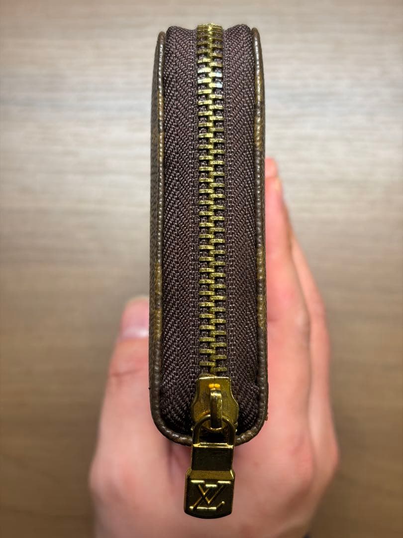 【極美品】Louis Vuitton モノグラム長財布