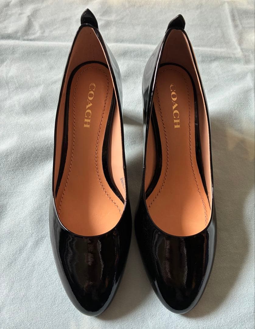 新品未使用　COACH ブラック ハイヒール パンプス