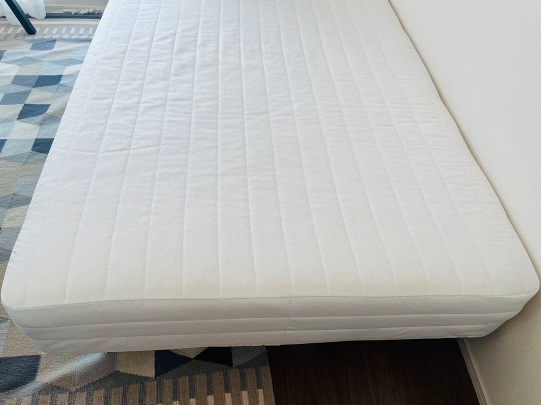 無印 高密度ポケットコイルマットレス 脚付き セミダブル　東京都引取りのみ