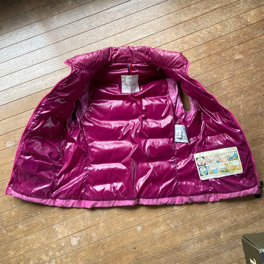 モンクレール　ベスト（全体的に色褪せあり）
