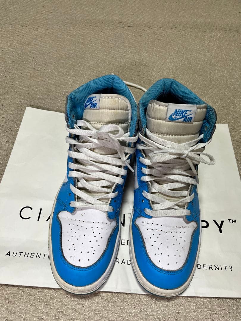 ナ*ニ様 NIKE AIR JORDAN 1 HIGH OG“UNC”