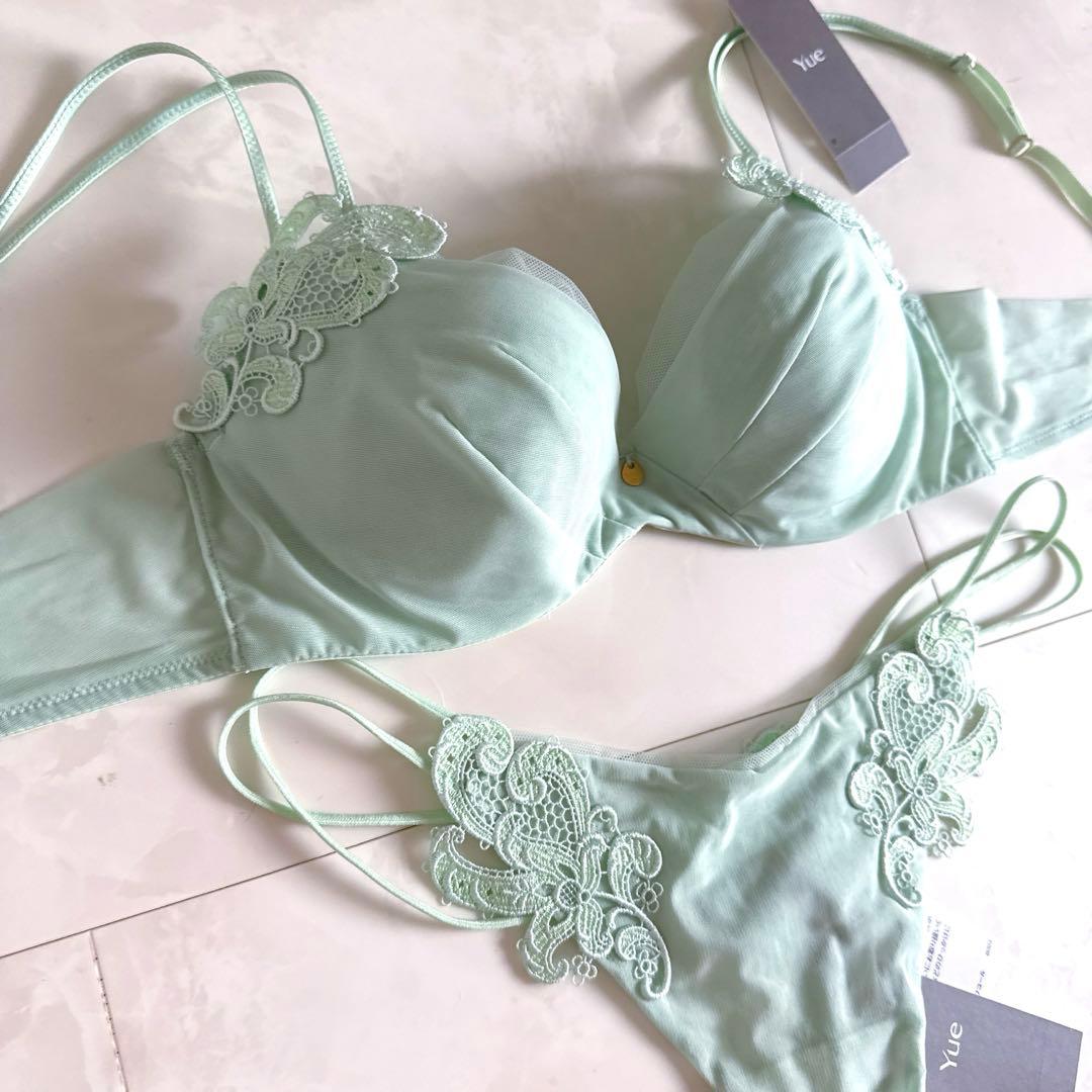 ☆ワコールYue C75・M☆64G