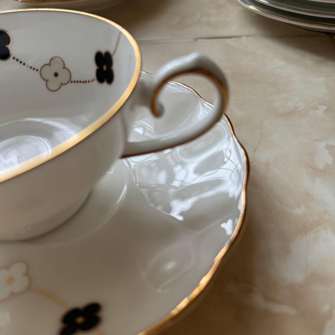 食器セット　ポット　高台カップ&ソーサー　ケーキ皿　アルハンブラ