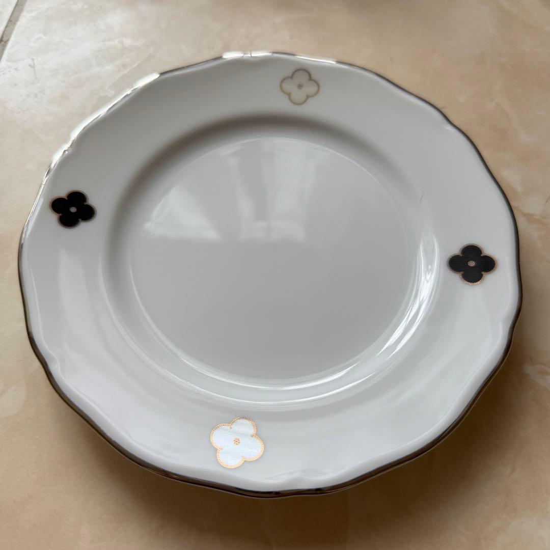 食器セット　ポット　高台カップ&ソーサー　ケーキ皿　アルハンブラ